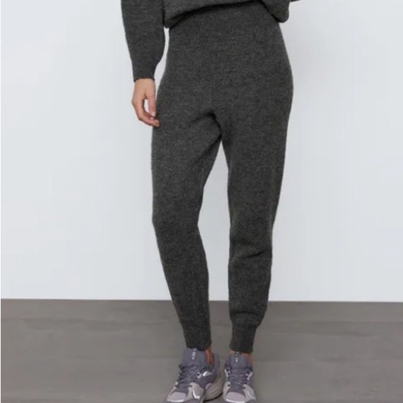 Zara Knit Jogger Pants Grey soft and cozy - Picture 2 of 5